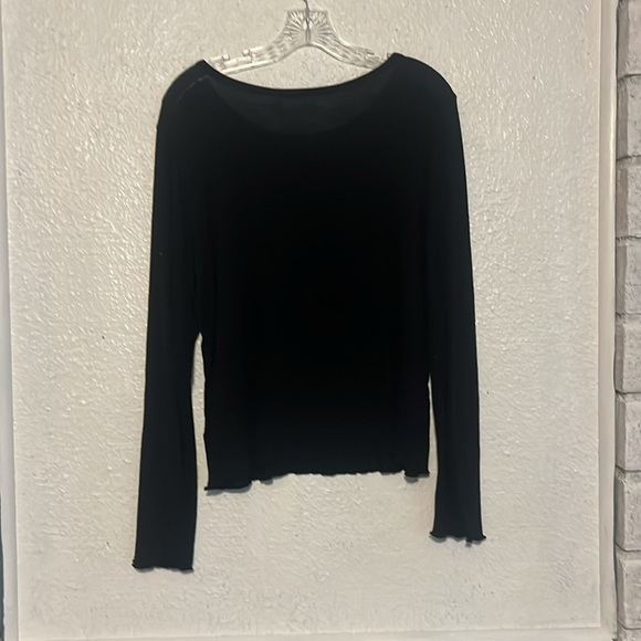 Mudd Black Long Sleeve Tee - Picture 6 of 8
